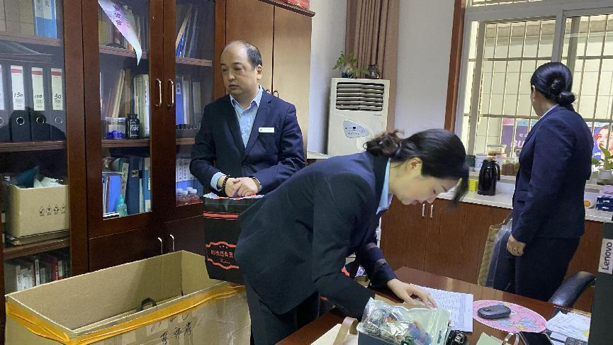焕然“衣”新，整“装”待发——钱江商城工服换新，服务更杰出！