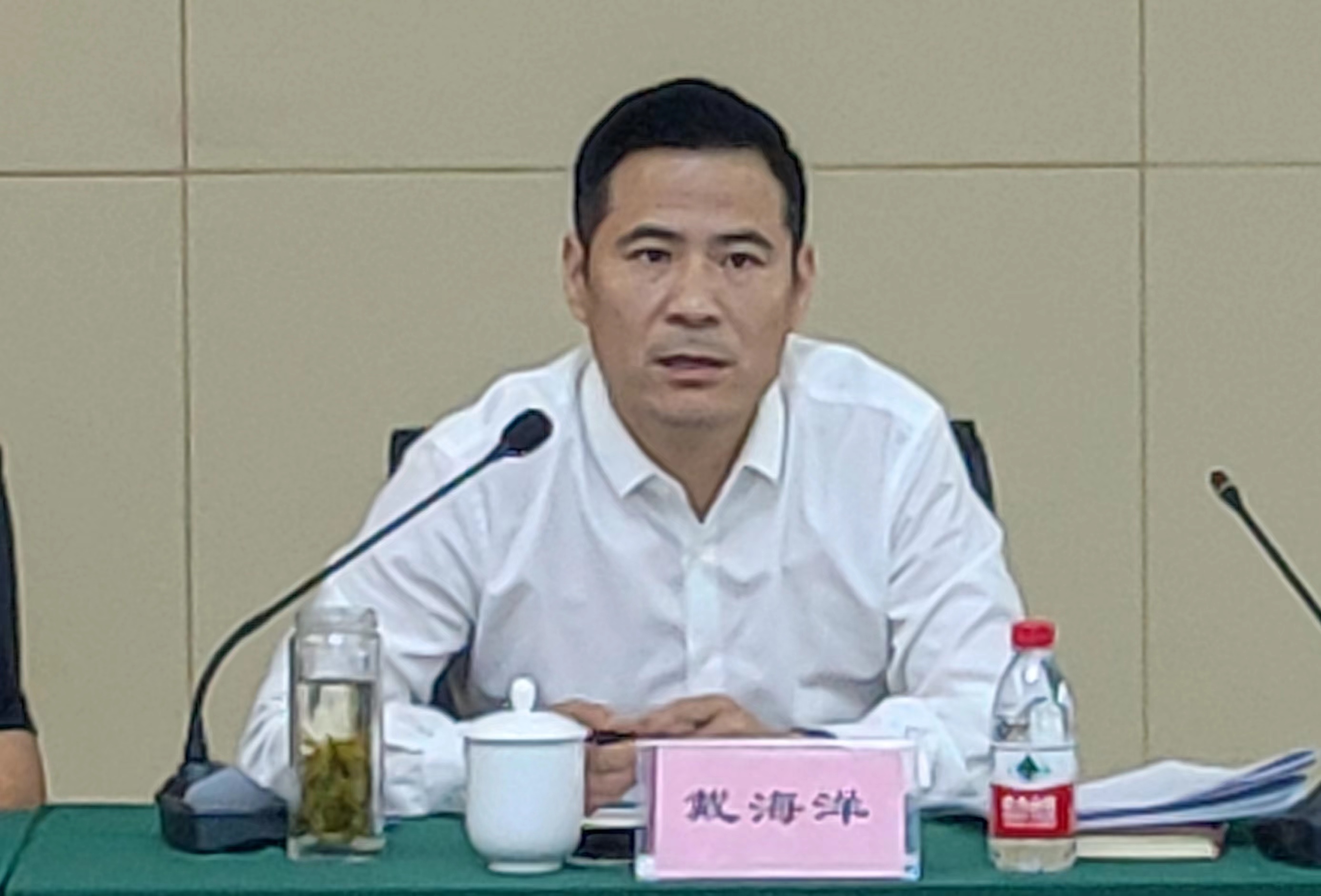 j9国际站备用文创集团进行半年度治理干部大会