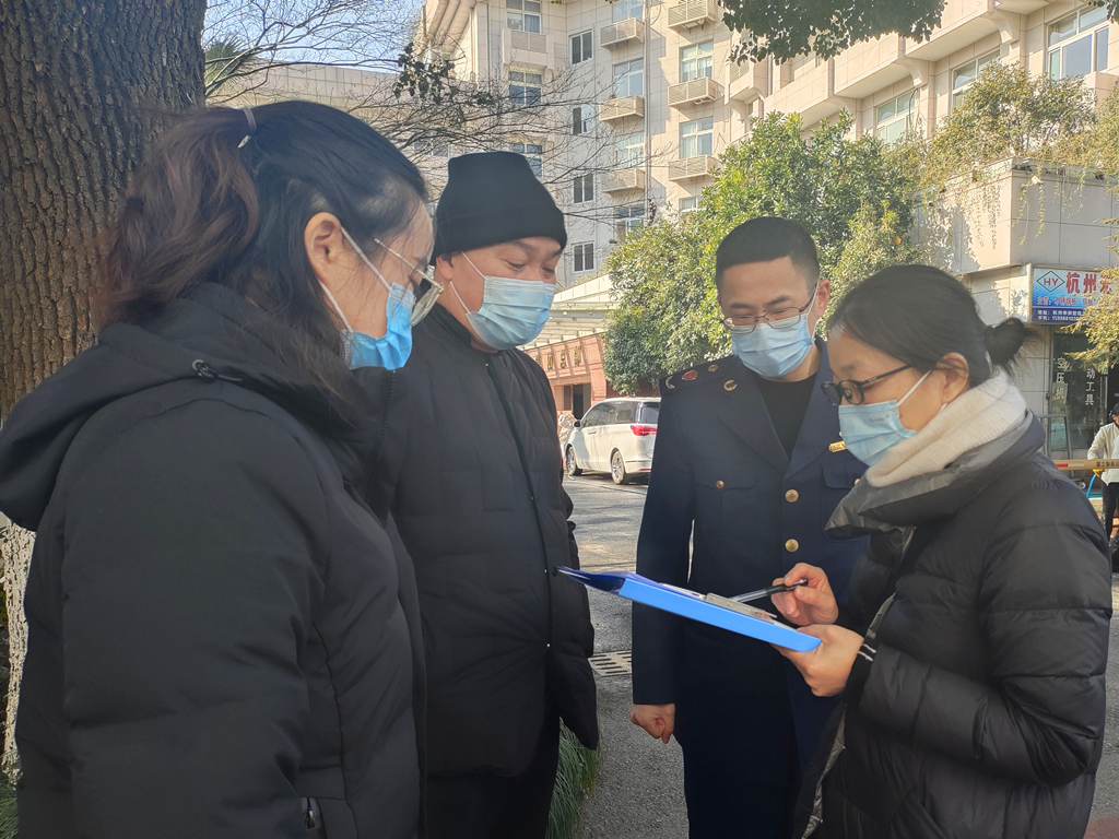 区监管局走访j9国际站备用市场 查抄疫情防控工作