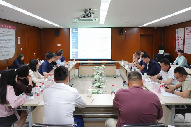 乌兹别克斯坦代表团到访钱江商城  深入两地经贸合作互换